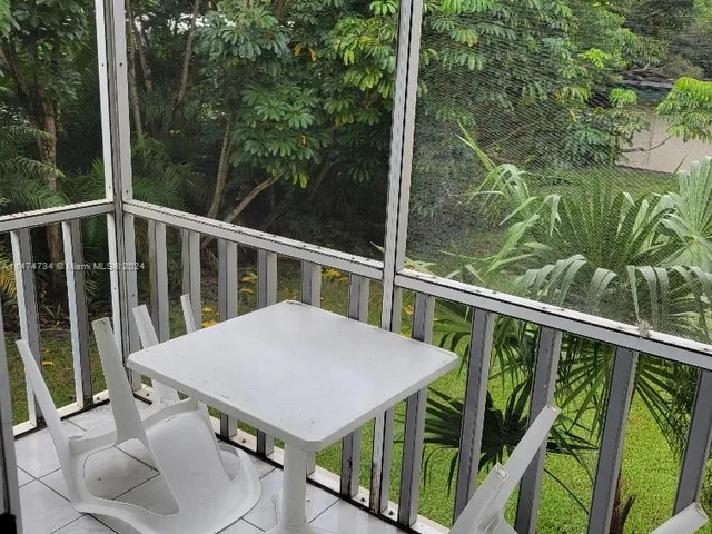 1450 Atlantic Shores Blvd # 201, Hallandale Beach FL 33009