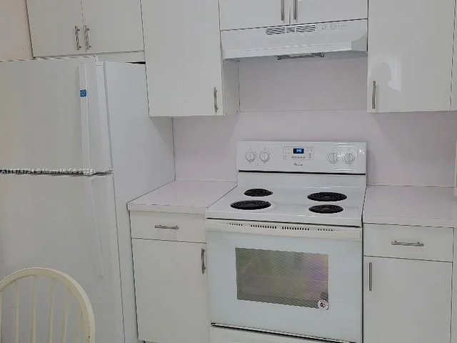 1450 Atlantic Shores Blvd # 201, Hallandale Beach FL 33009