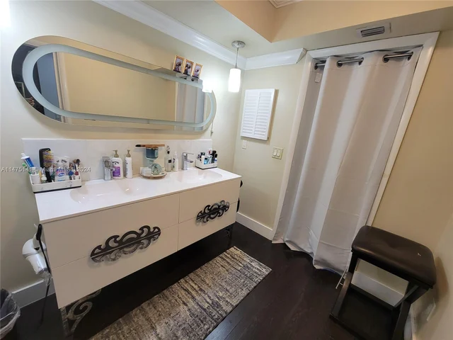 8401 SW 107th Ave # 316E, Miami FL 33173