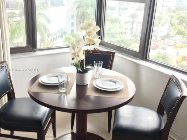 6345 Collins Ave # 712, Miami Beach FL 33141