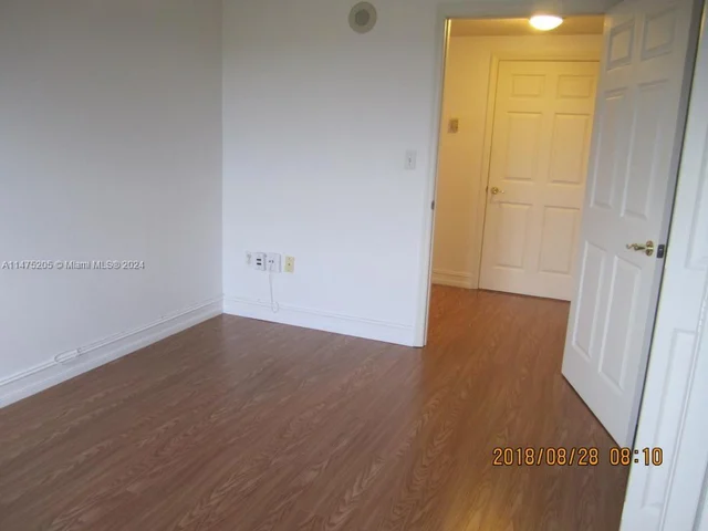 3500 Coral Way # 903, Miami FL 33145