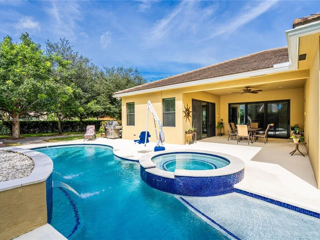 12130 Boca Reserve Ln, Boca Raton FL 33428