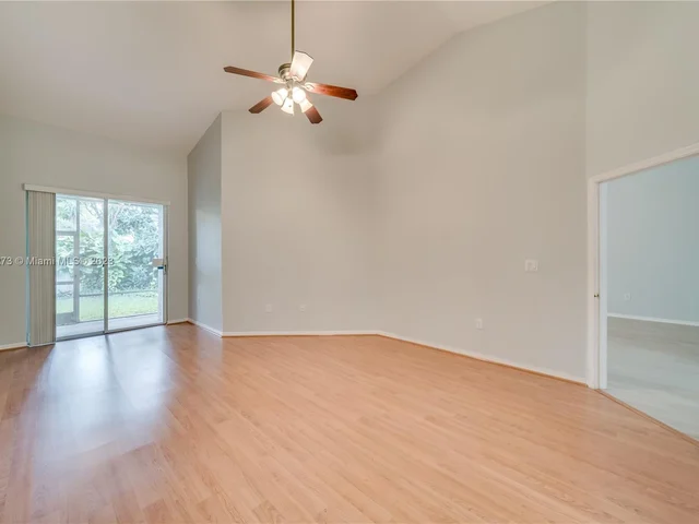 2500 E Aragon Blvd # 2, Sunrise FL 33313