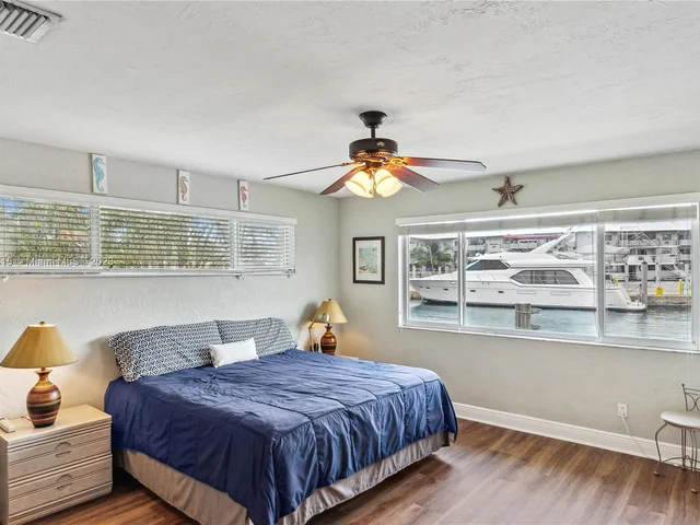 13040 Coronado Dr, North Miami FL 33181