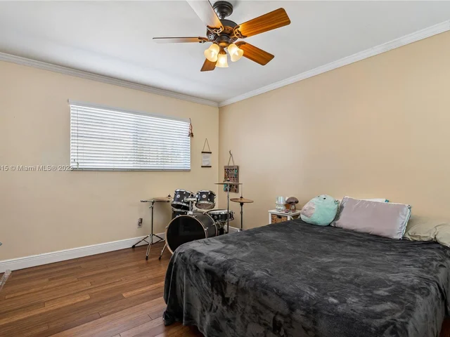 13040 Coronado Dr, North Miami FL 33181