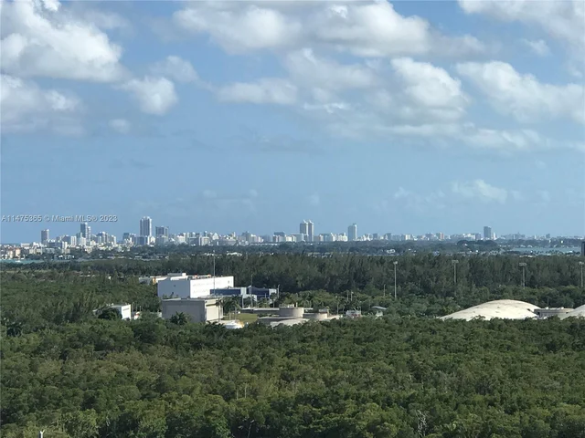 16385 Biscayne Blvd # 1806, North Miami Beach FL 33160