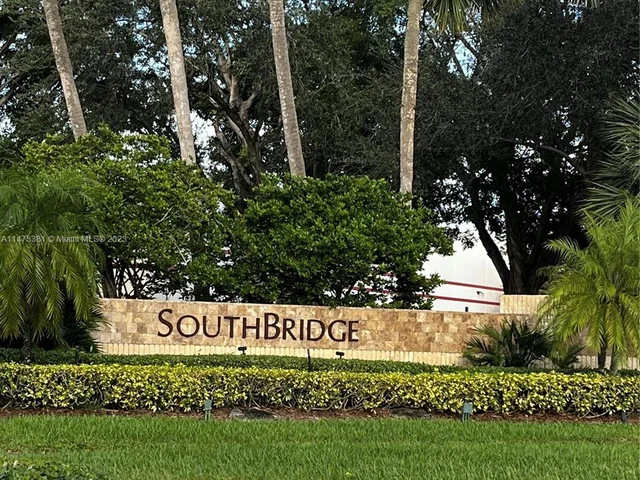 360 NW 106th Ter # 360, Pembroke Pines FL 33026