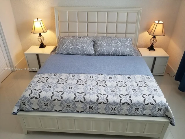 4001 S Ocean Dr # 16M, Hollywood FL 33019