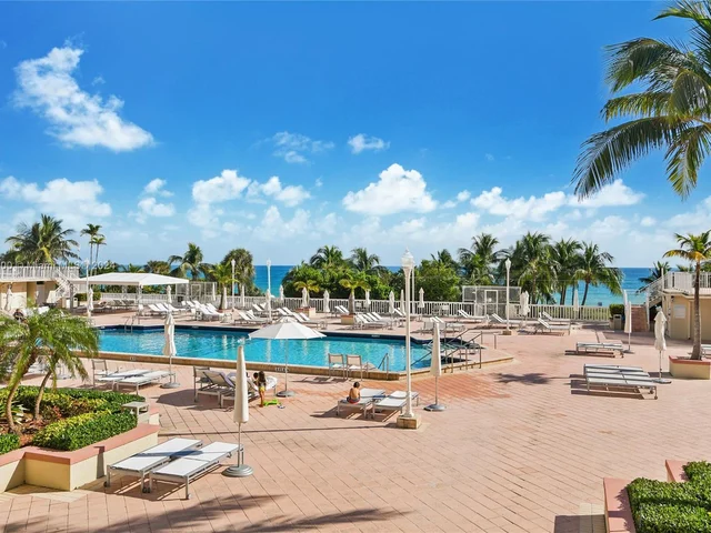 9801 Collins Ave # 20V, Bal Harbour FL 33154