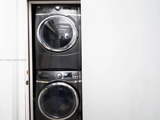 1187 NW 123rd Pl # 204, Miami FL 33182