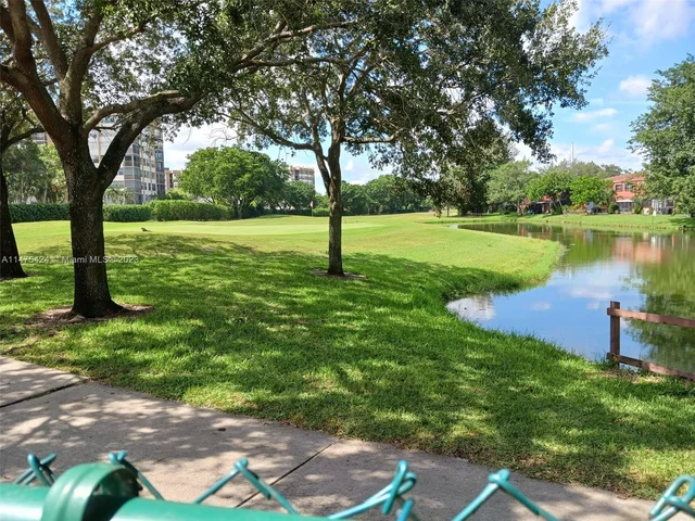 1100 Saint Charles Pl # 217, Pembroke Pines FL 33026