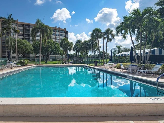 1100 Saint Charles Pl # 217, Pembroke Pines FL 33026