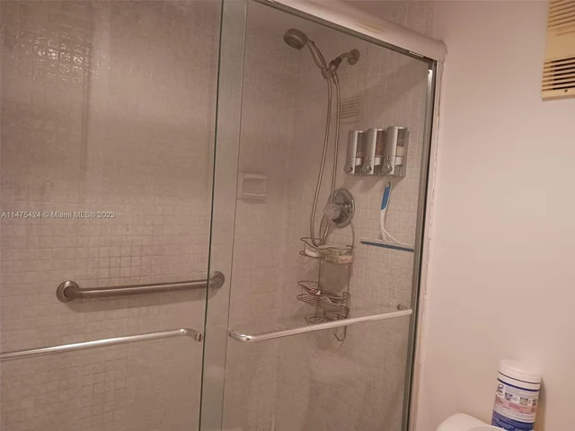 1100 Saint Charles Pl # 217, Pembroke Pines FL 33026