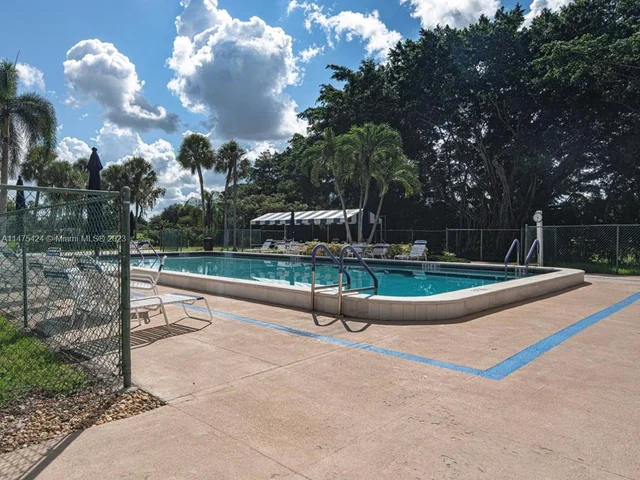 1100 Saint Charles Pl # 217, Pembroke Pines FL 33026