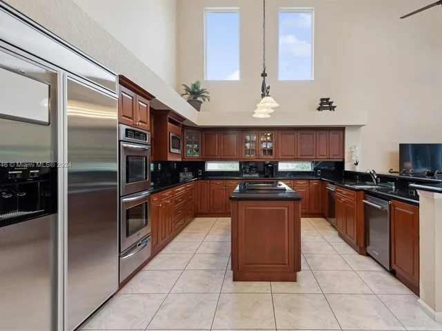 1113 SW 156th Ter, Pembroke Pines FL 33027