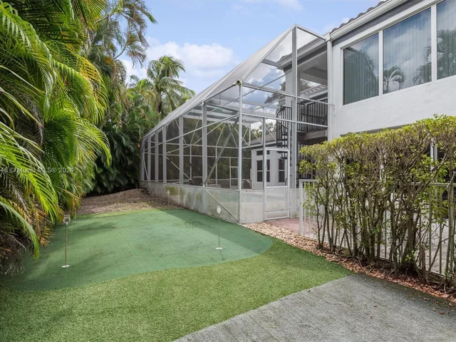 1113 SW 156th Ter, Pembroke Pines FL 33027