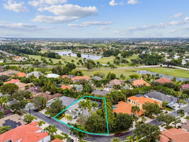 1113 SW 156th Ter, Pembroke Pines FL 33027