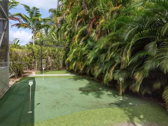 1113 SW 156th Ter, Pembroke Pines FL 33027