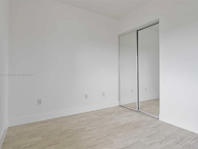 3600 Oaks Clubhouse Dr # 509, Pompano Beach FL 33069