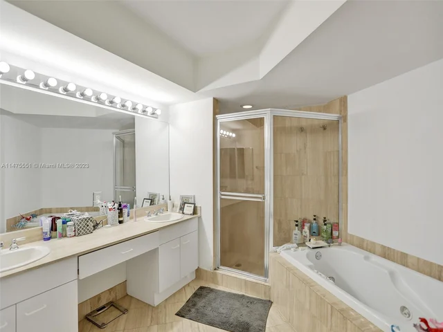 21205 Yacht Club Dr # 3103, Aventura FL 33180