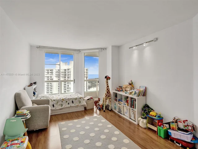 21205 Yacht Club Dr # 3103, Aventura FL 33180