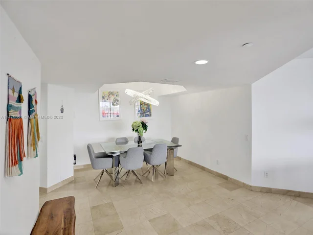 21205 Yacht Club Dr # 3103, Aventura FL 33180