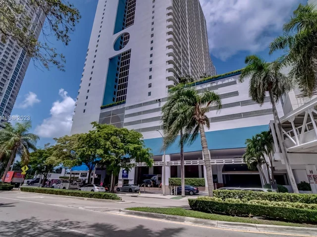 1717 N BAYSHORE DR # 1449, Miami FL 33132