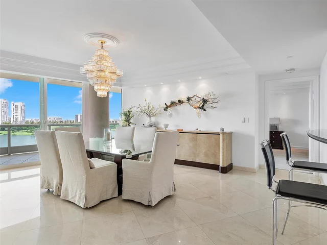 20155 NE 38th Ct # 1005, Aventura FL 33180