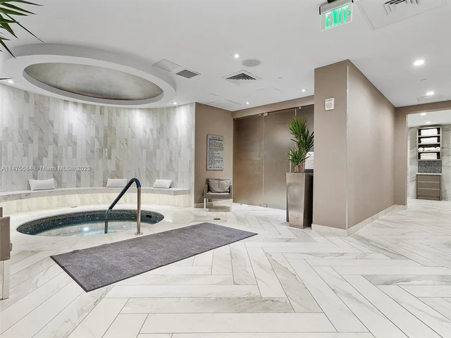 20155 NE 38th Ct # 1005, Aventura FL 33180