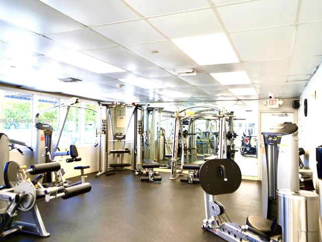 19201 Collins Ave # 1129, Sunny Isles Beach FL 33160