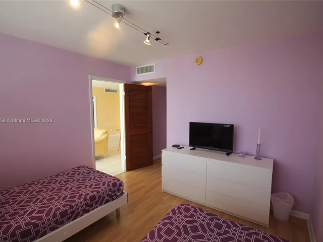 5161 COLLINS AV # 508, Miami Beach FL 33140