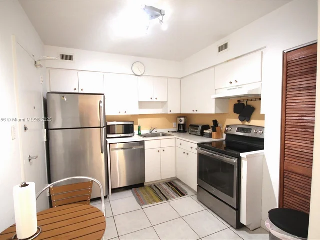 5161 COLLINS AV # 508, Miami Beach FL 33140