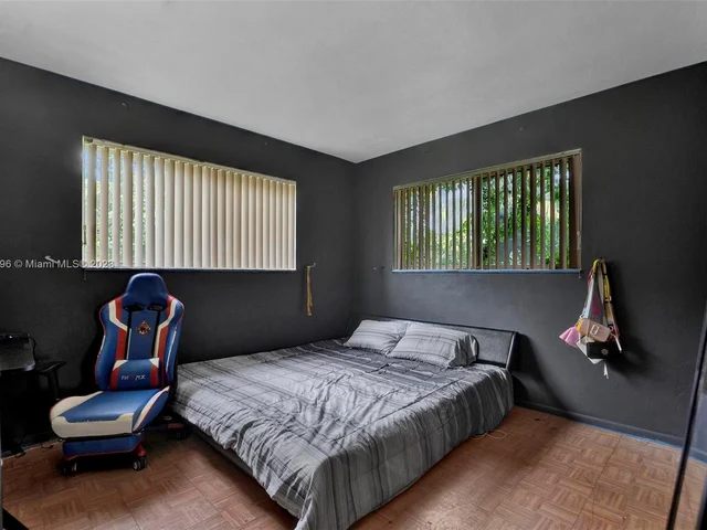 4750 NW 17th St, Lauderhill FL 33313