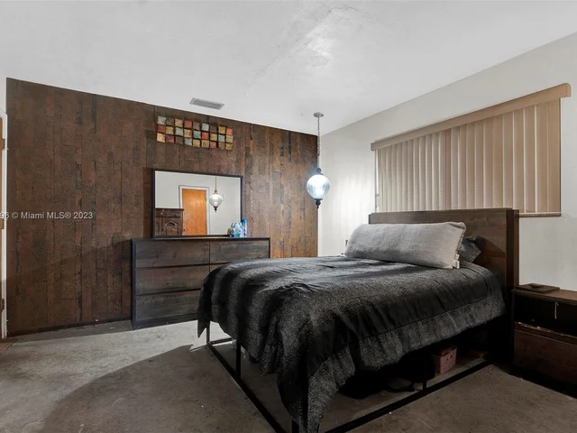 4750 NW 17th St, Lauderhill FL 33313