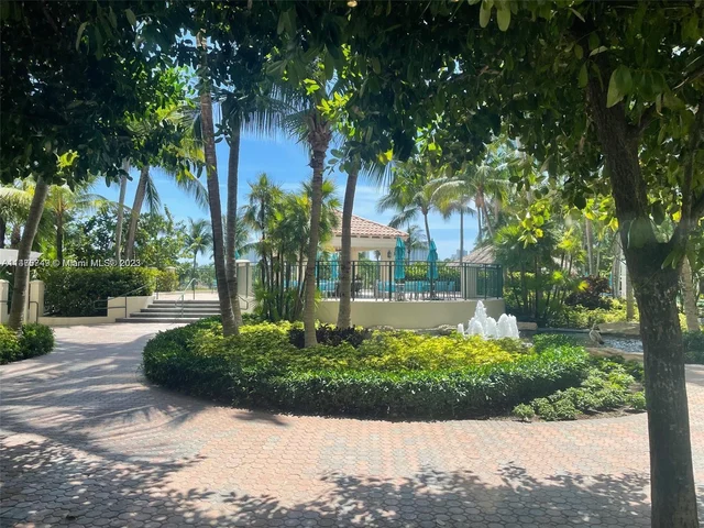 19501 W COUNTRY CLUB DR # 2506, Aventura FL 33180