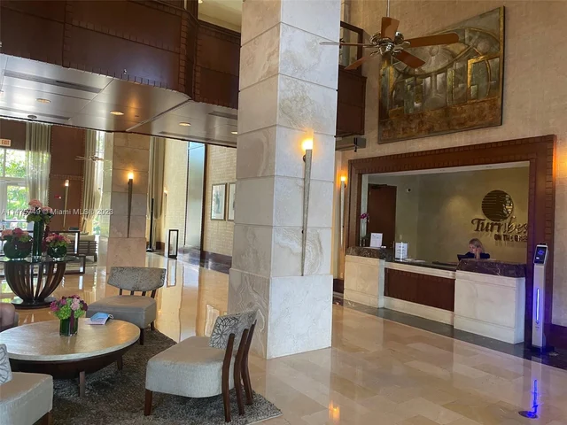 19501 W COUNTRY CLUB DR # 2506, Aventura FL 33180