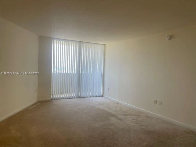 19501 W COUNTRY CLUB DR # 2506, Aventura FL 33180