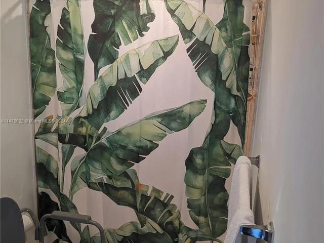 934 Michigan Ave # 309, Miami Beach FL 33139