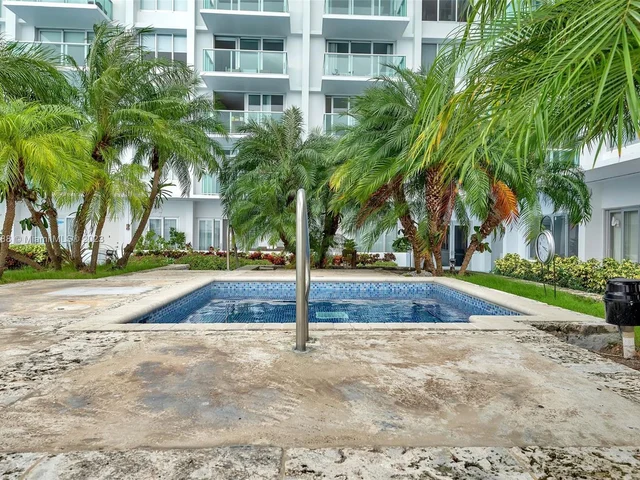 1000 West Ave # 430, Miami Beach FL 33139
