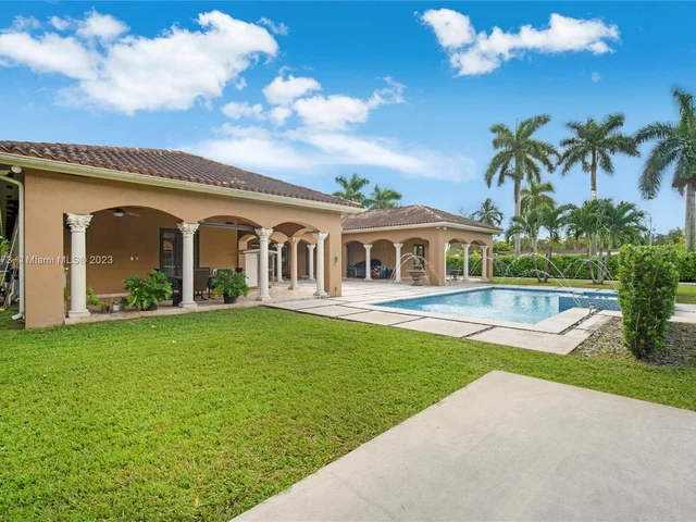 4430 SW 118th Ave, Miami FL 33175