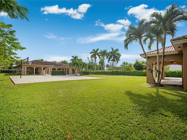 4430 SW 118th Ave, Miami FL 33175