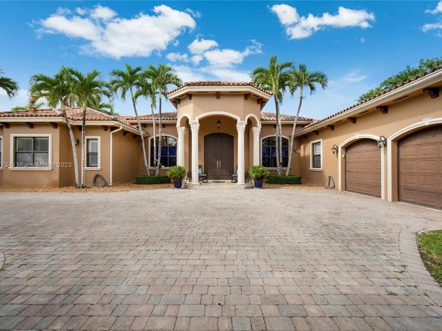 4430 SW 118th Ave, Miami FL 33175