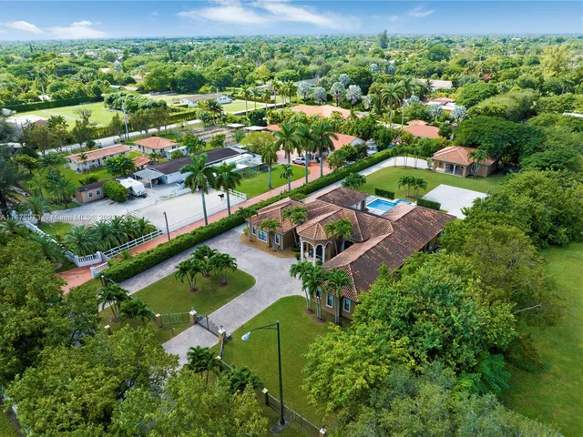 4430 SW 118th Ave, Miami FL 33175