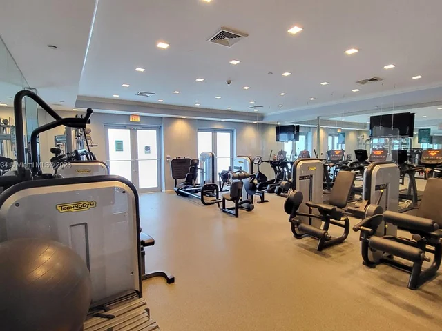 200 Sunny Isles Blvd, Sunny Isles Beach FL 33160