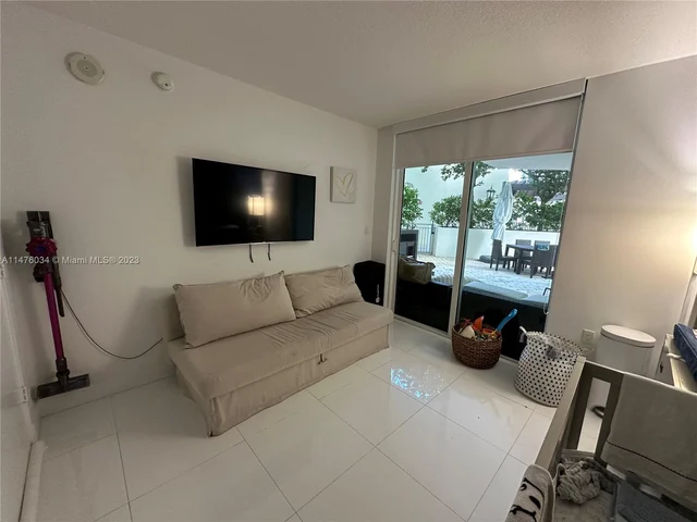 200 Sunny Isles Blvd, Sunny Isles Beach FL 33160