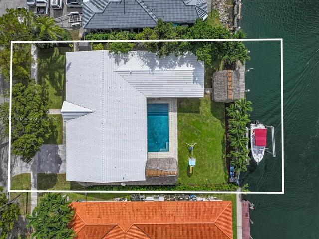 13000 Coronado Dr, North Miami FL 33181