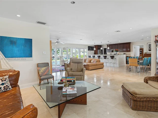 13000 Coronado Dr, North Miami FL 33181