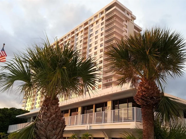 500 Bayview Dr # 731, Sunny Isles Beach FL 33160