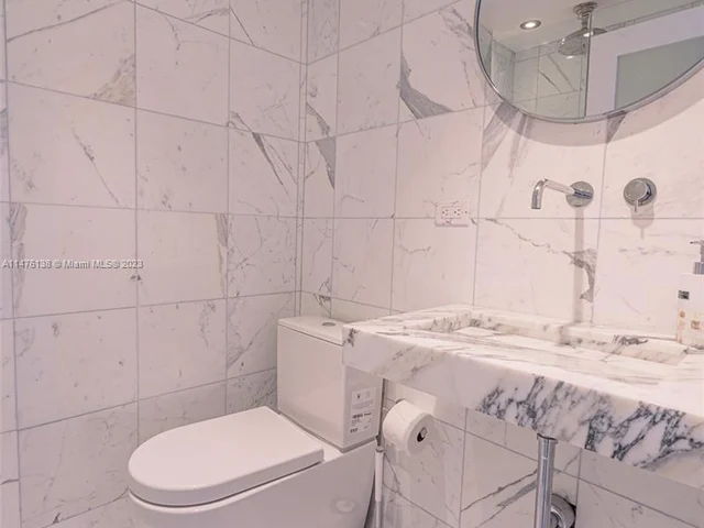 5601 Collins Ave # 1609, Miami Beach FL 33140