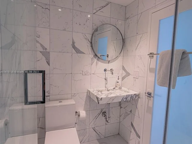 5601 Collins Ave # 1609, Miami Beach FL 33140